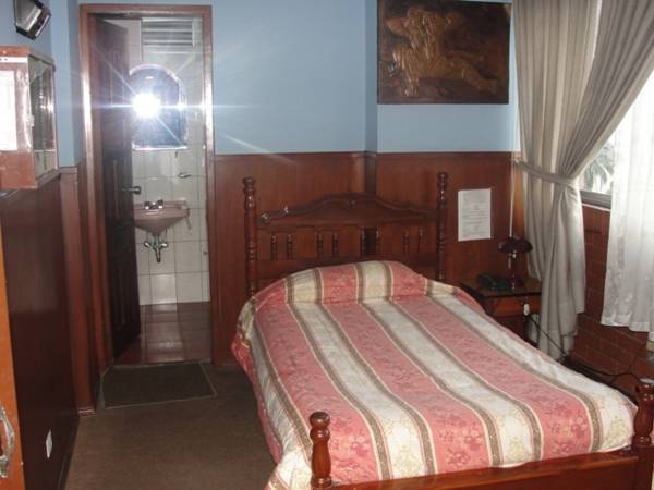 Hotel Majestic Кито Экстерьер фото
