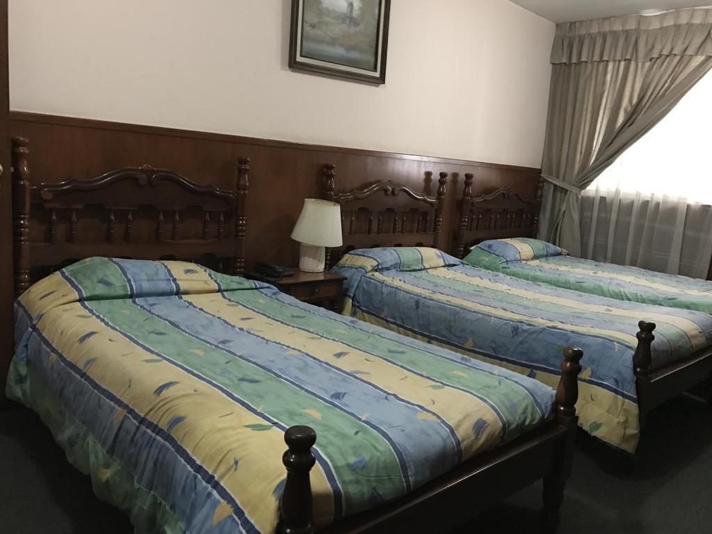 Hotel Majestic Кито Экстерьер фото