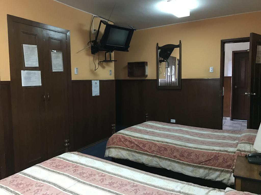 Hotel Majestic Кито Экстерьер фото